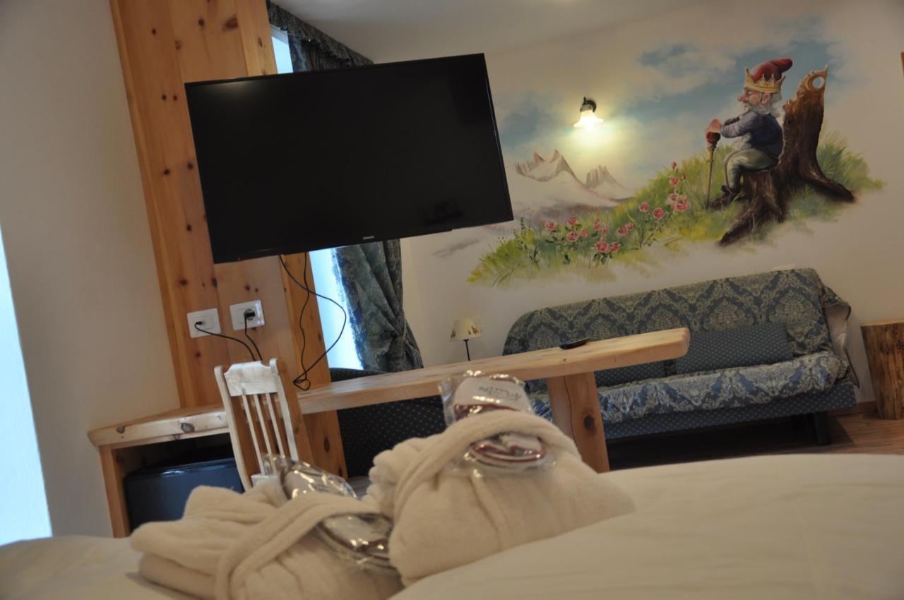 Alpenlife Hotel Someda Moena Exteriör bild