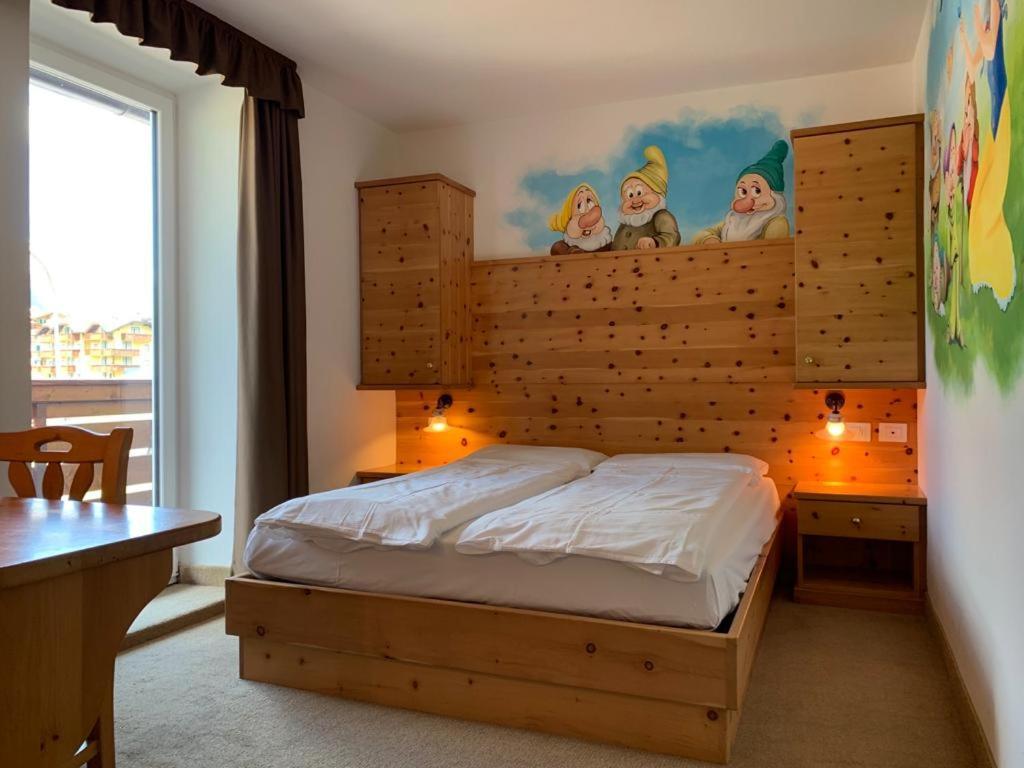 Alpenlife Hotel Someda Moena Exteriör bild